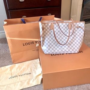 Louis Vuitton Neverfull MM